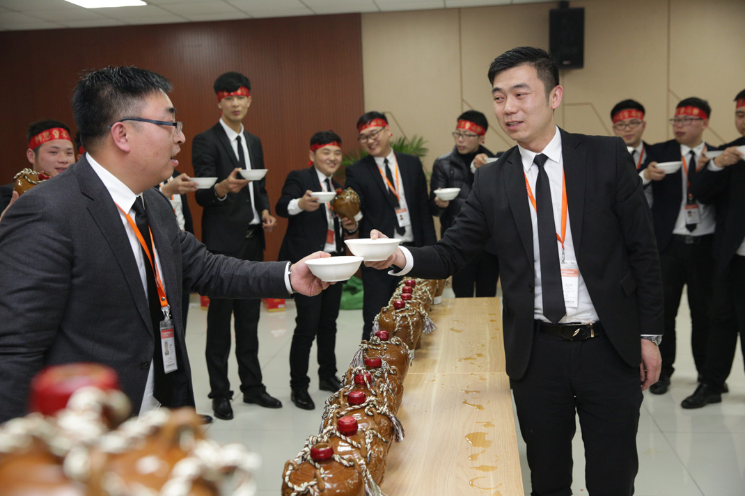 八年磨礪，劍指17——科恩電器2017年誓師大會(huì)隆重舉行