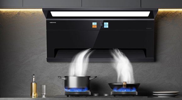 廚間尋雅趣，科恩煙灶勾勒烹飪自在時(shí)光